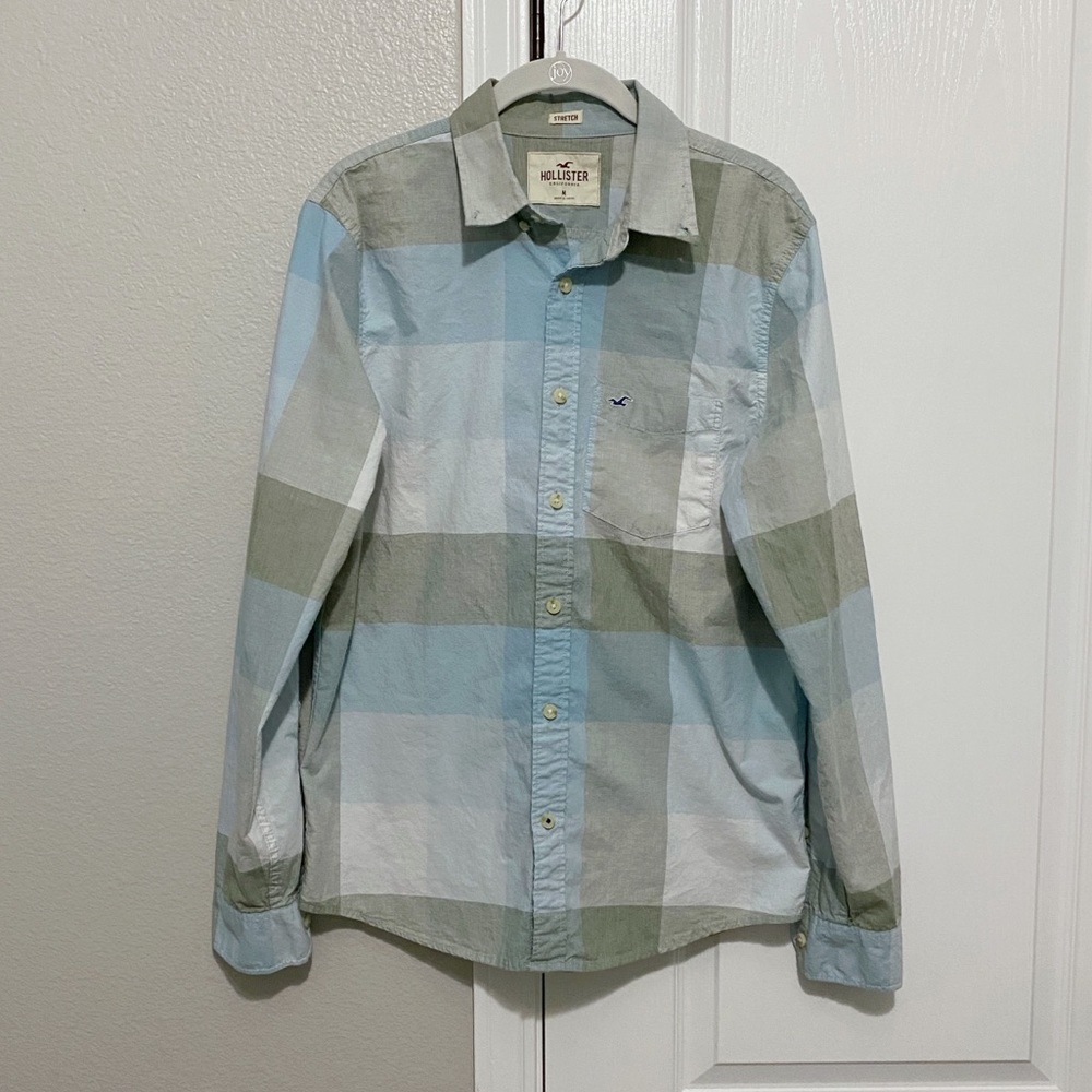 Hollister long sleeve button down with poc…